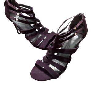 Stuart Weitzman purple suede sandal heels 8.5